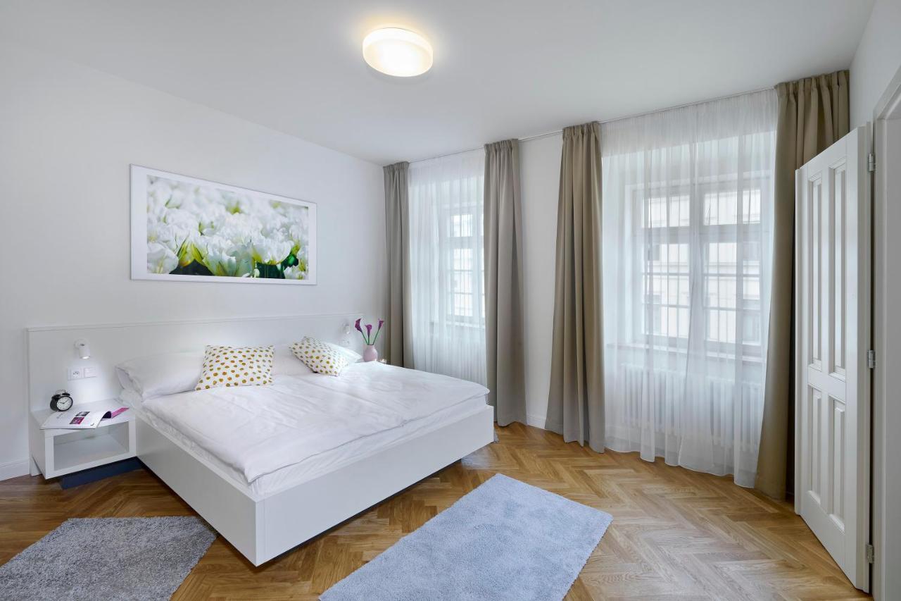 Downtown Suites Mala Strana Prag Dış mekan fotoğraf