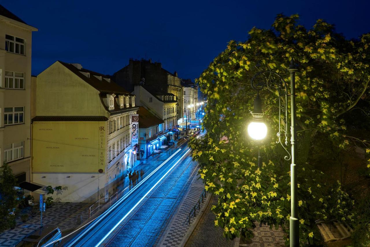 Downtown Suites Mala Strana Prag Dış mekan fotoğraf